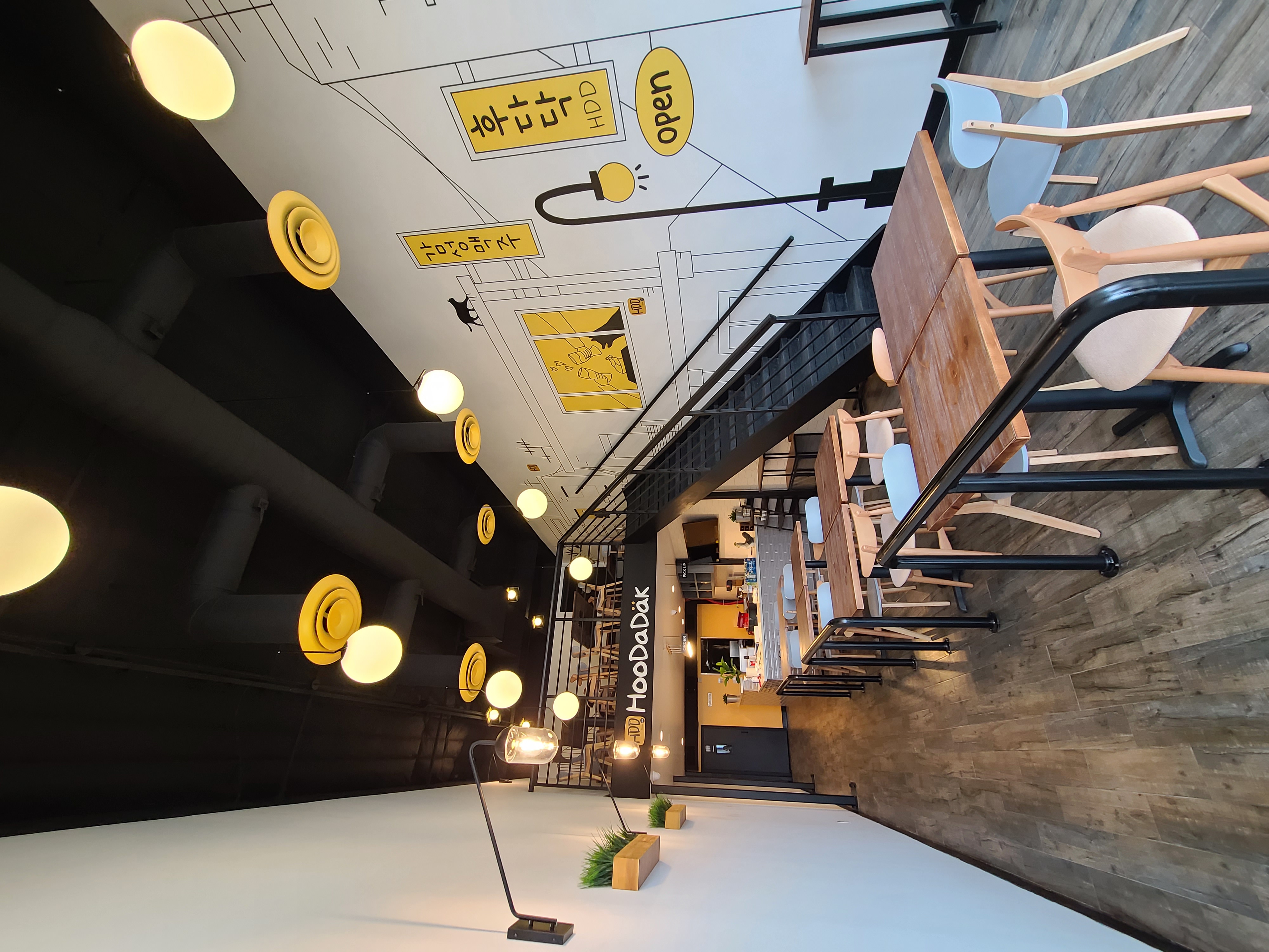 Commercial restaurant renovation by SBI Design Builders — Manhattan Beach, CA